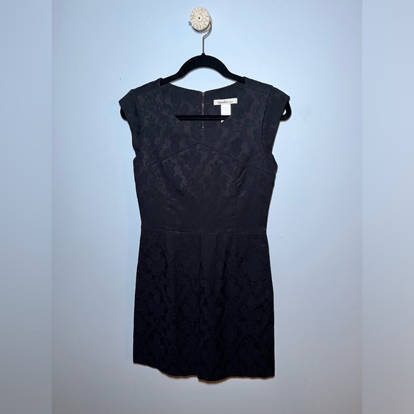 LAUNDRY BY DESIGN WOMENS BLACK DAMASK EMBROIDERY SHORT SLEEVE DRESS. SIZE 2 - Picture 3 of 13